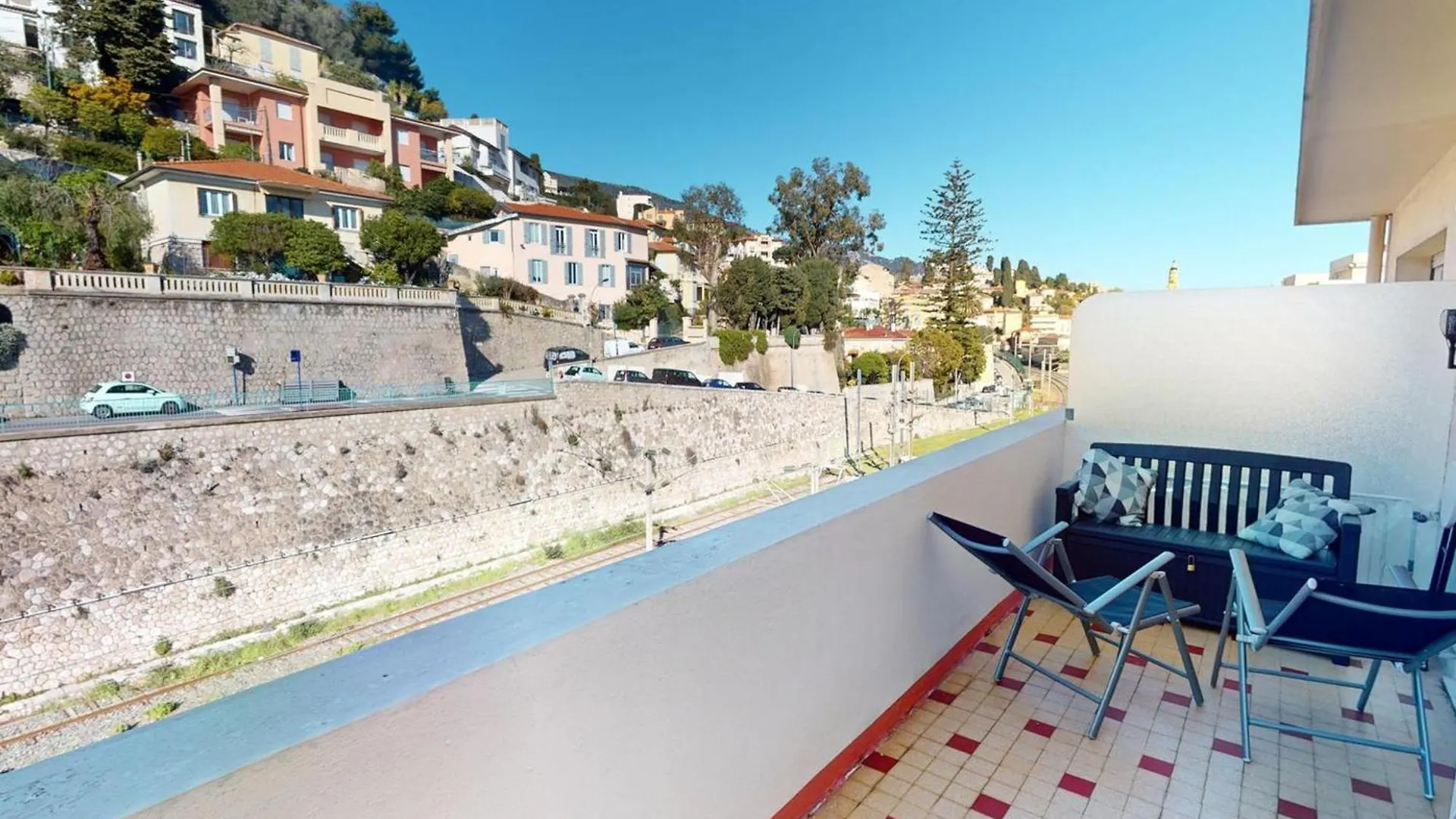 Spacieux 2P Climatise Centre-Ville Menton Avec Grande Terrasse, Proche Plages Et Commerces - Fr-1-196-351